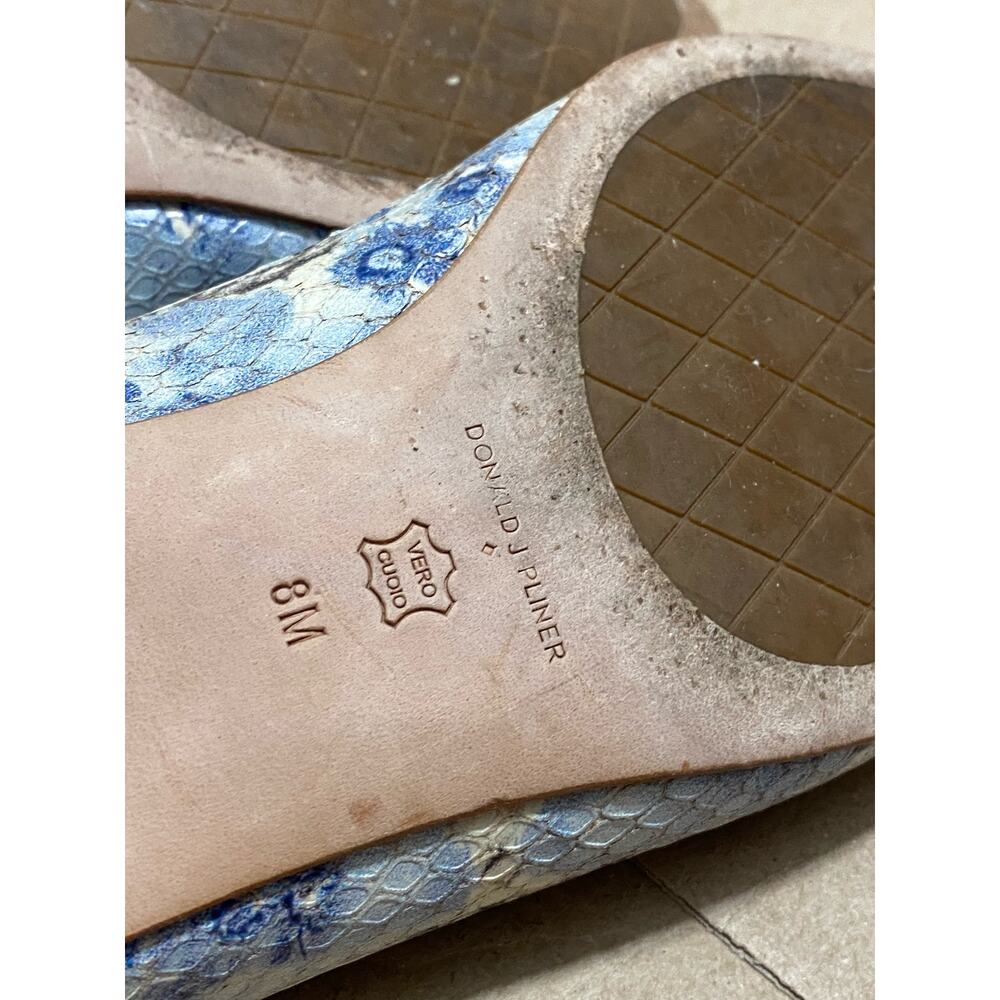 Donald J Pliner Adore Gray Python Studded Flats S… - image 7